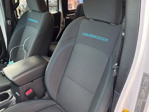 Used 2021 Jeep Wrangler Unlimited Rubicon w/ Steel Bumper Group image 22