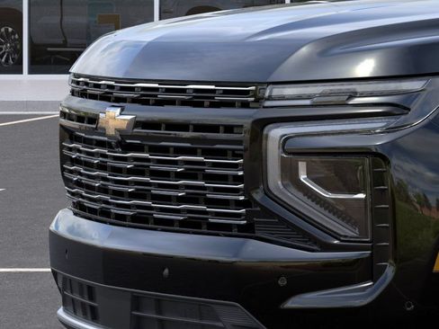 New 2026 Chevrolet Tahoe High Country AWD/4WD image 13