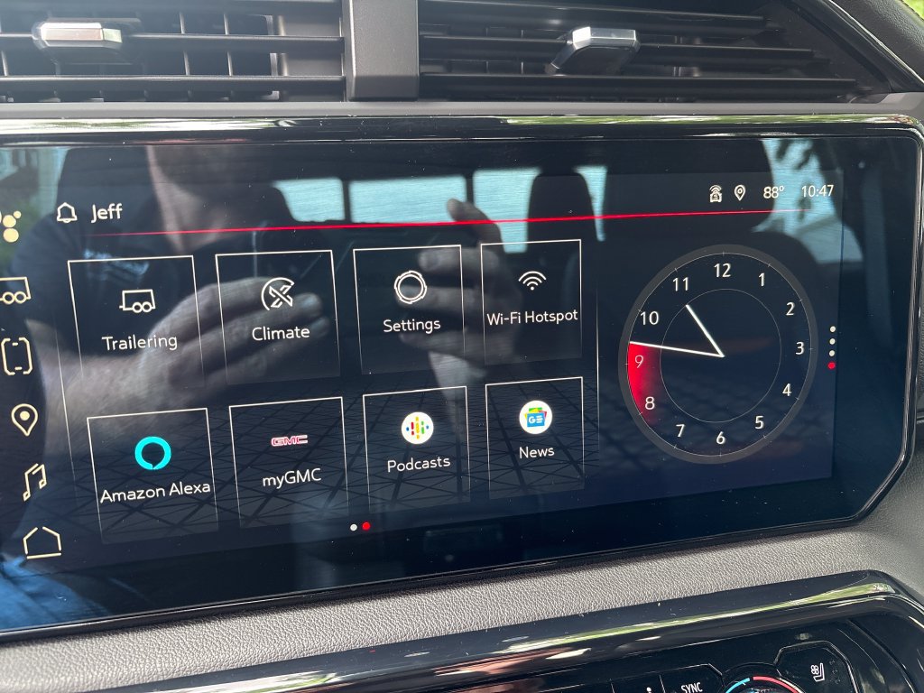 Certified 2024 GMC Sierra 1500 AT4 w/ Technology Package AWD/4WD image 39