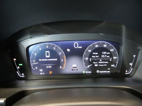 Used 2025 Honda Pilot Black Edition image 19