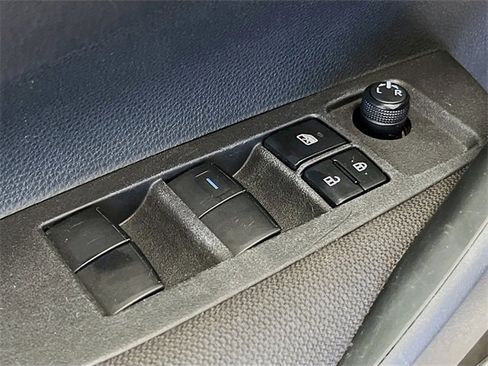 Used 2024 Toyota Corolla LE image 17