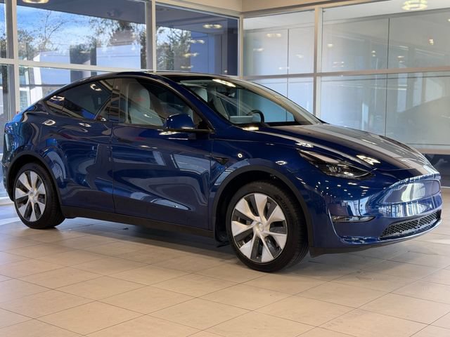 Used 2023 Tesla Model Y Long Range AWD/4WD image 6