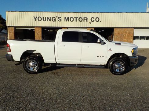 Used 2022 RAM 2500 Big Horn image 7