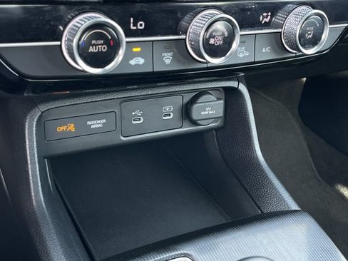 Certified 2025 Honda Civic Sport image 19