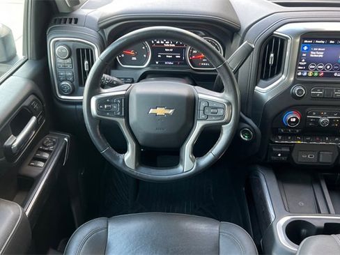 Used 2021 Chevrolet Silverado 2500 LTZ w/ LTZ Premium Package image 17