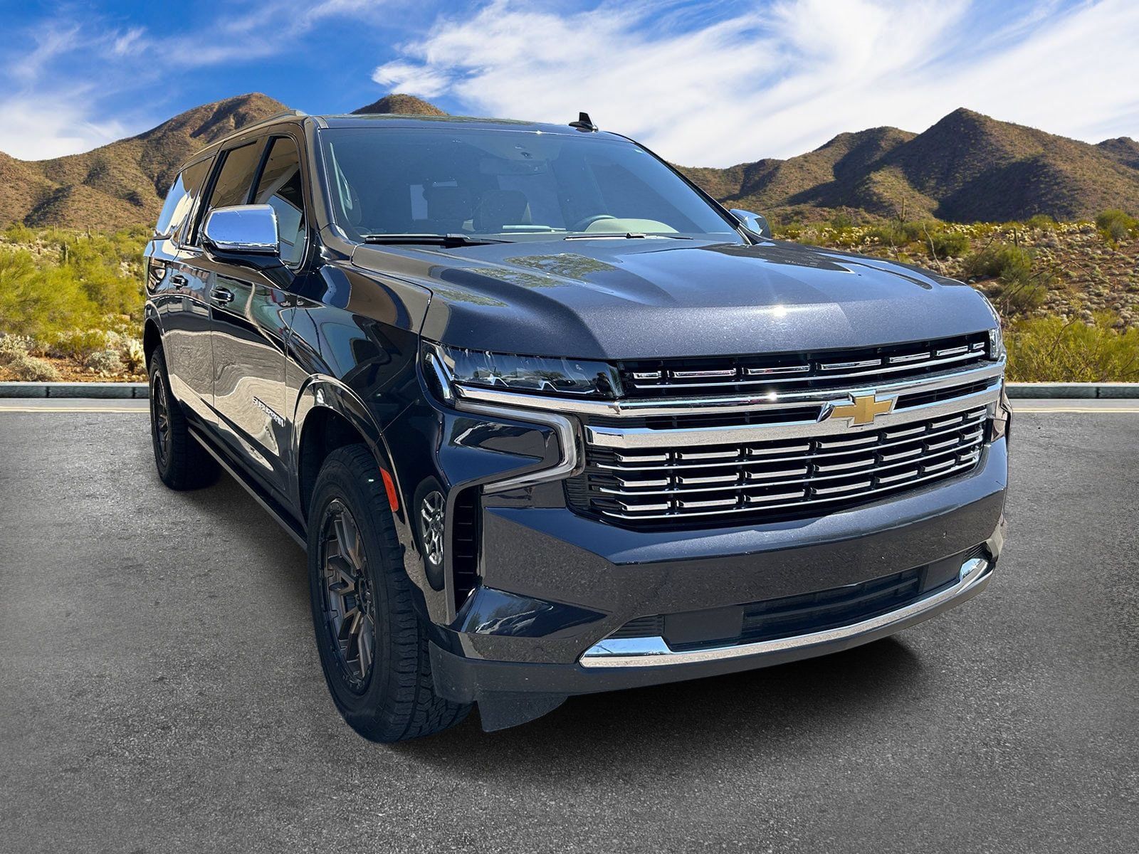 Used 2023 Chevrolet Suburban Premier AWD/4WD image 4