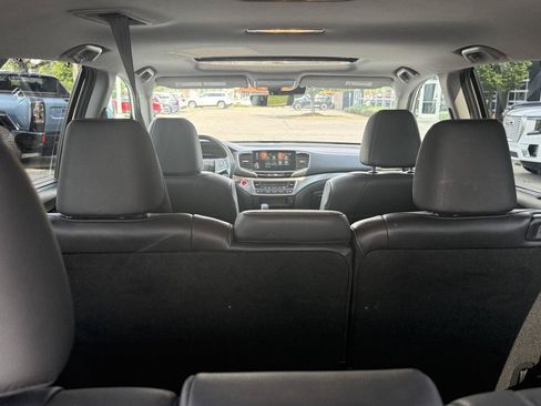Used 2019 Honda Pilot EX-L image 17