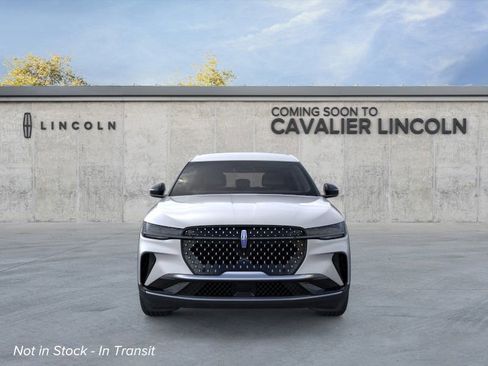 New 2026 Lincoln Nautilus Premier image 6