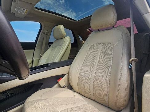 Used 2015 Lincoln MKZ w/ Equipment Group 102A Reserve FWD image 14