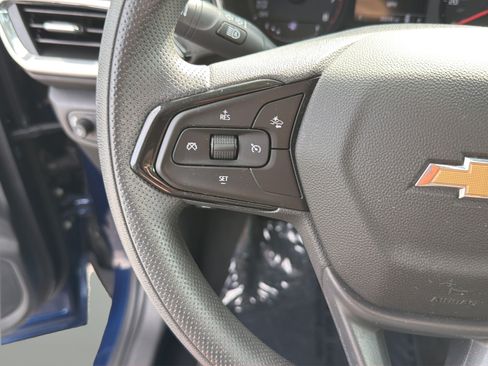 Used 2023 Chevrolet TrailBlazer LT FWD image 17