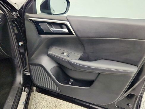 Used 2023 Mitsubishi Outlander SE image 27