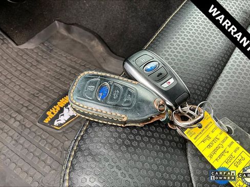 Used 2024 Subaru Crosstrek 2.5i Wilderness w/ Crosstrek Mirror Package image 33