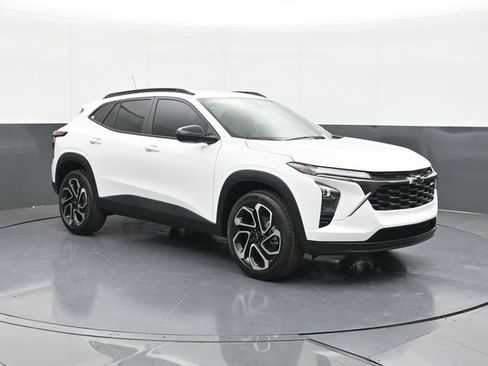 New 2026 Chevrolet Trax RS w/ Driver Confidence Package FWD image 19