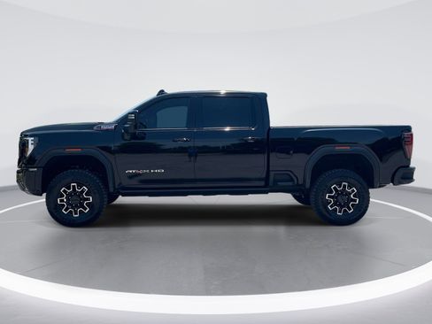 Used 2026 GMC Sierra 2500 AT4X AWD/4WD image 6