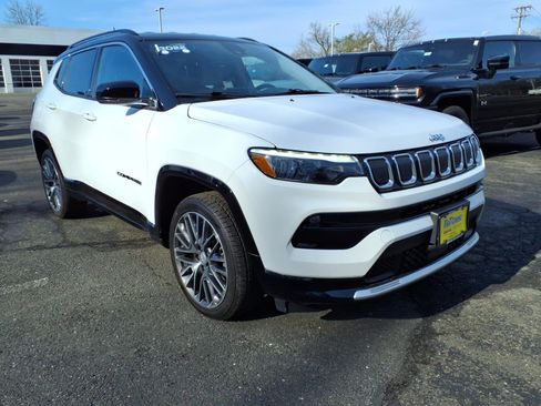 Used 2022 Jeep Compass Limited w/ Elite Group image 1