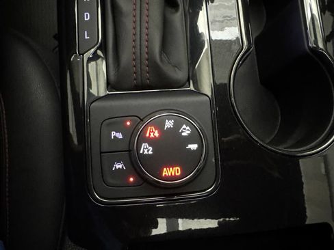Used 2024 Chevrolet Blazer RS AWD/4WD image 41