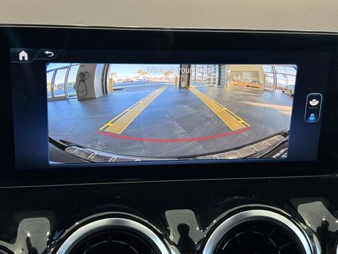 Certified 2025 Mercedes-Benz GLA 250 image 23