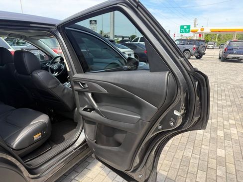 Used 2023 MAZDA CX-9 Touring Plus AWD/4WD image 38