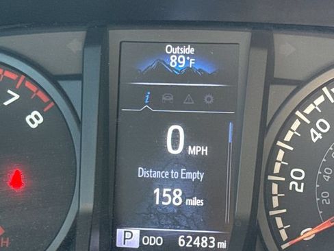 Used 2021 Toyota Tacoma SR AWD/4WD image 30