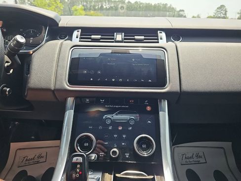 Used 2018 Land Rover Range Rover Sport HSE AWD/4WD image 25