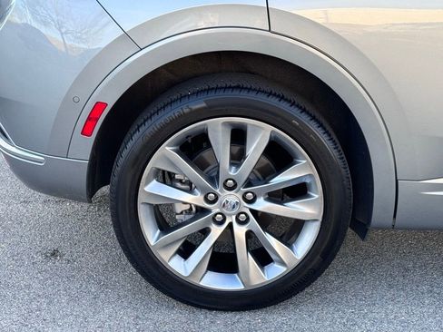 Used 2023 Buick Envision Avenir image 40