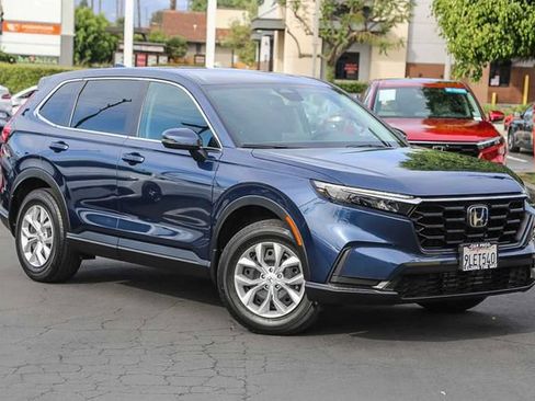 Used 2024 Honda CR-V LX image 2