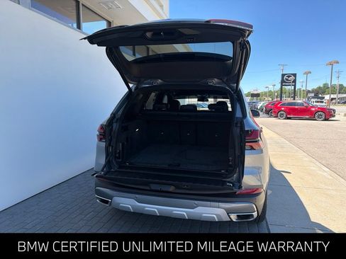 Used 2024 BMW X5 xDrive40i w/ Premium Package AWD/4WD image 9