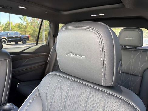 New 2026 Buick Enclave Avenir w/ Super Cruise Package image 24