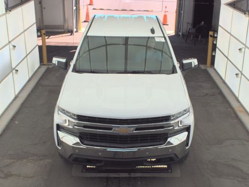 Used 2019 Chevrolet Silverado 1500 LT w/ Convenience Package image 2