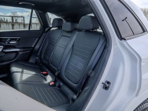 Certified 2025 Mercedes-Benz GLC 300 4MATIC image 19