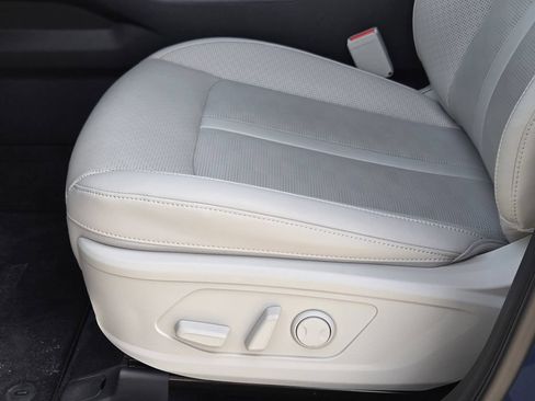New 2025 Kia Sorento S w/ Panoramic Sunroof Package FWD image 19