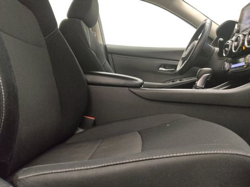 Used 2020 Nissan Sentra SV FWD image 21