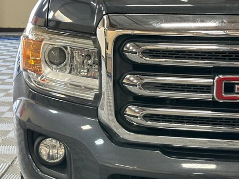 Used 2016 GMC Canyon SLT w/ Driver Alert Package image 44