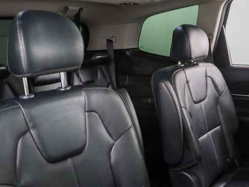 Used 2022 Kia Telluride SX image 29