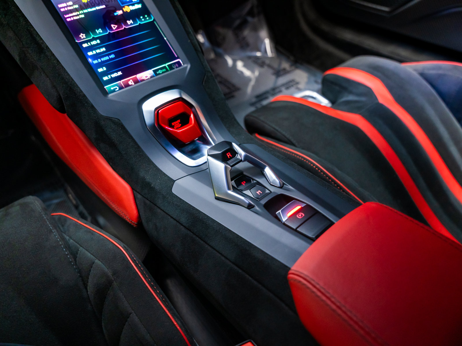Used 2022 Lamborghini Huracan STO RWD image 69