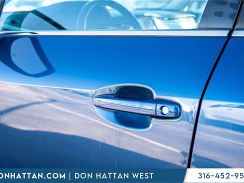 Used 2020 Subaru Outback Premium image 28