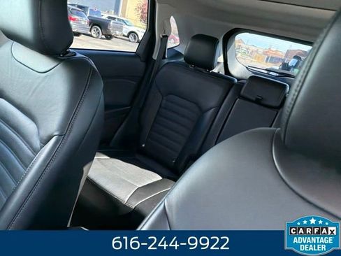 Used 2017 Ford Edge SEL w/ Equipment Group 201A AWD/4WD image 11