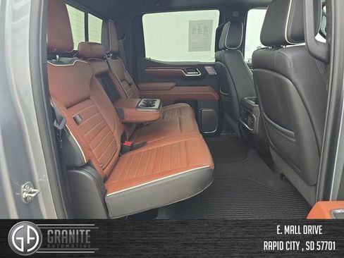 Used 2025 GMC Sierra 1500 Denali Ultimate image 40