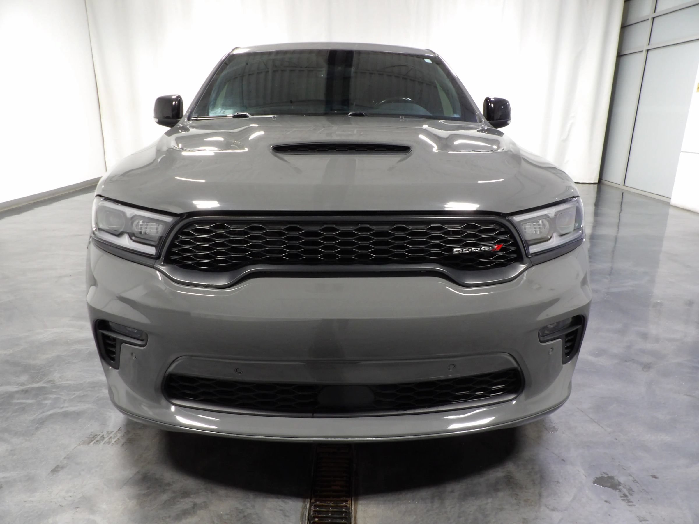 Used 2022 Dodge Durango R/T w/ Blacktop Package AWD/4WD image 3