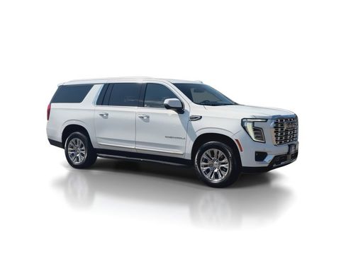 Certified 2025 GMC Yukon XL Denali AWD/4WD image 2
