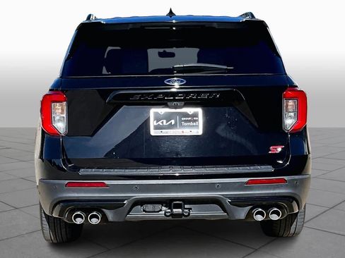 Used 2020 Ford Explorer ST w/ Premium Technology Package image 4