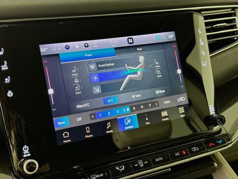 Used 2023 Jeep Wagoneer 4WD image 21