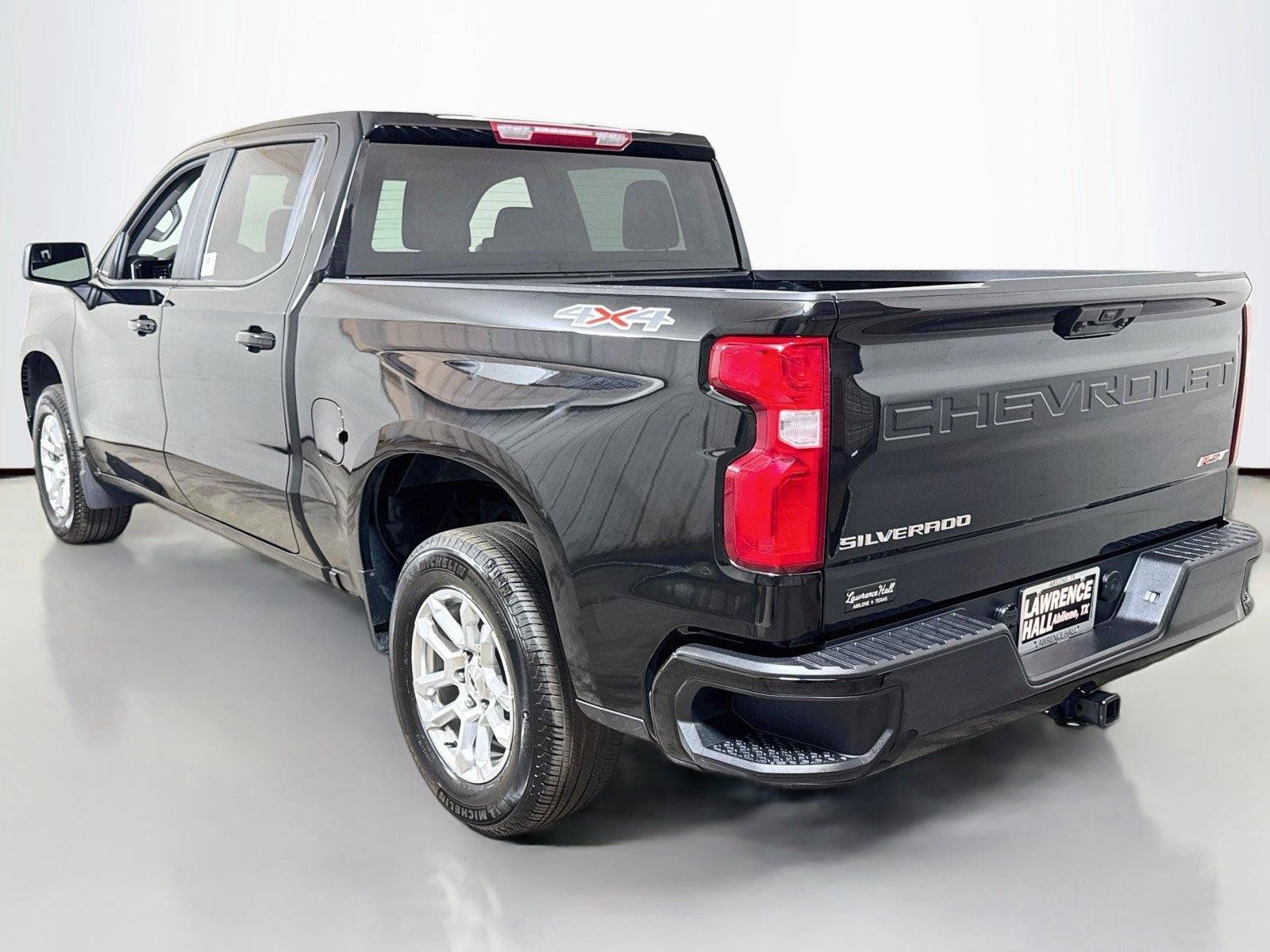 Used 2026 Chevrolet Silverado 1500 RST AWD/4WD image 6
