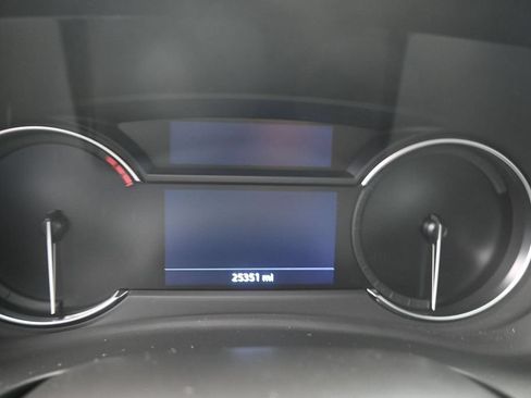 Used 2023 Cadillac XT4 Premium Luxury FWD image 10