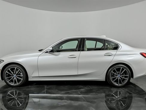 Used 2020 BMW 330i xDrive Sedan w/ Convenience Package AWD/4WD image 6