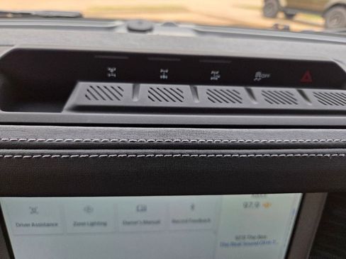 New 2026 Ford Bronco Outer Banks w/ Sasquatch Package image 34