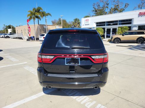 Used 2020 Dodge Durango R/T w/ Technology Group image 5