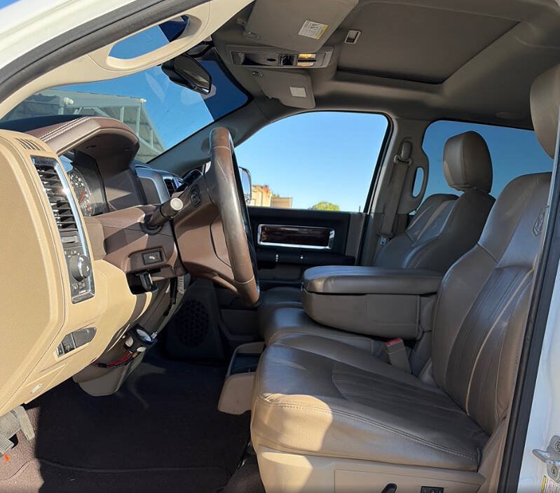Used 2012 RAM 2500 Laramie w/ Protection Group AWD/4WD image 5