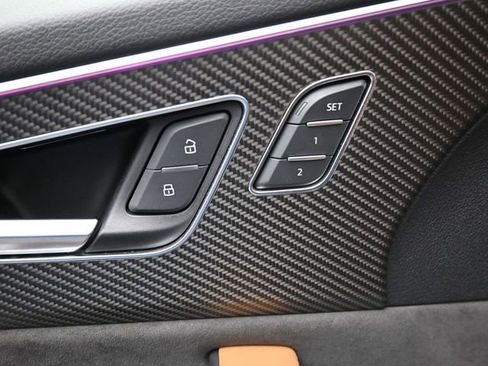 Used 2021 Audi RS Q8 4.0T image 13