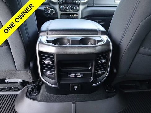 Used 2022 RAM 1500 Big Horn AWD/4WD image 12